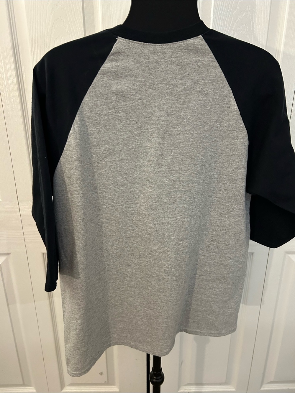 Distressed Raglan Baseball Mom Tee - Picture 5 of 5